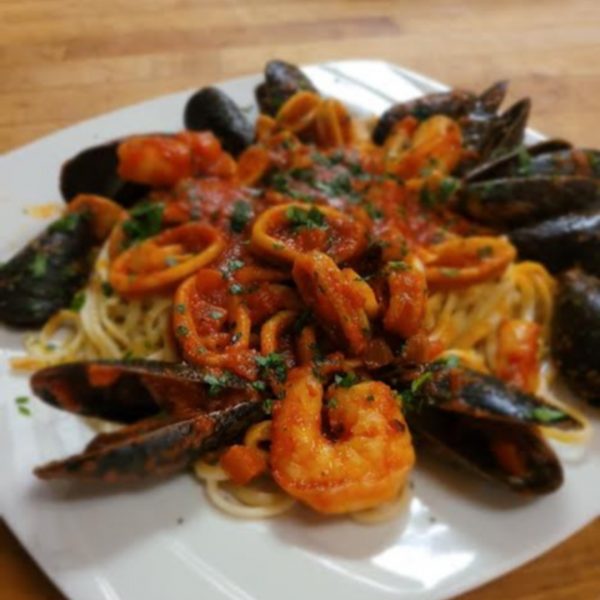 calamari n shrimp fra diavolo